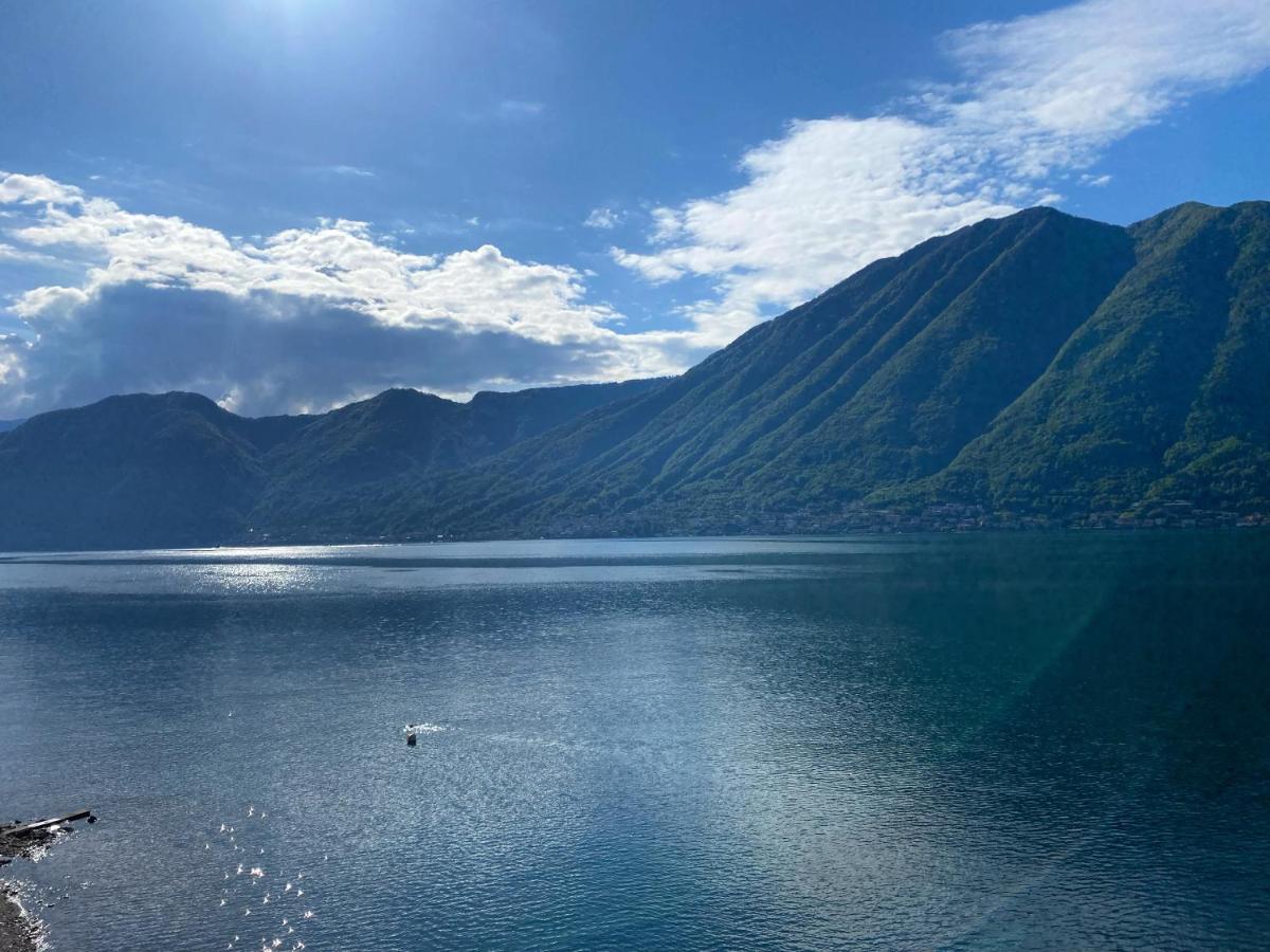 Paolo'S Home - Overlooking The Lake Colonno Extérieur photo